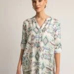 Μπλούζα αέρινη με εμπριμέ σχέδια γαλάζια SM240NA