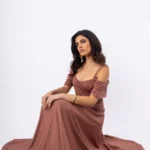 Γυναικείο Maxi Φόρεμα Τερακότα με Glitter, Λεπτές Τιράντες & Off Shoulder Σχέδιο KM614